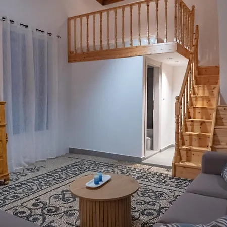 Diolanth Traditional House Prázdninový dům