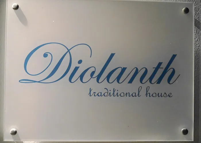 Diolanth Traditional House *