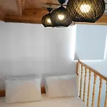 Diolanth Traditional House Feriehus